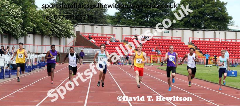 Boys 100 metres, Northern Inter-County Schools, Gateshead International Stadum. Photo: David T. Hewitson/Sports for All Pics
